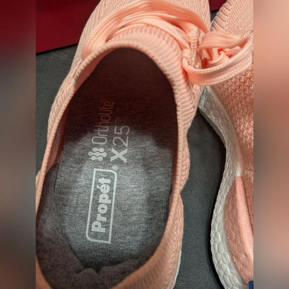 Propet Pink B10 Unite Women's Knit Ortholite Comfort Casual Sneaker Size 5 W(D)